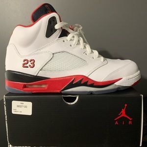 Jordan’s retro 5